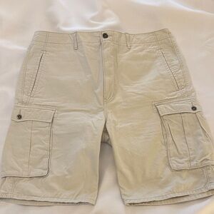 Men's Levi Strauss Beige Cargo Shorts